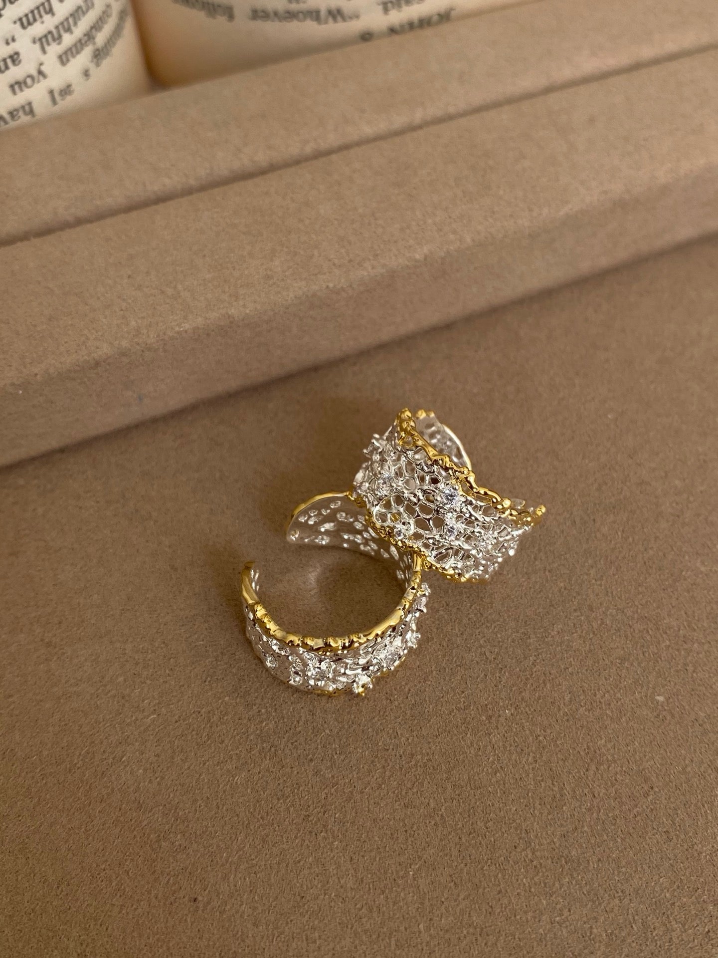 Lace Filigree Two-Tone Ring – 18K Gold Plated & Crystal